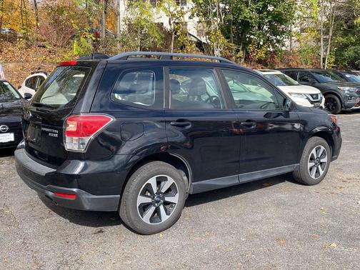 2017 Subaru Forester 2.5i