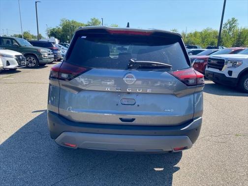 2022 Nissan Rogue S