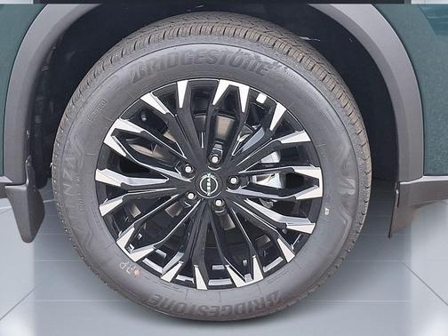 DAN/OBSIDIAN G 2026 Nissan Rogue