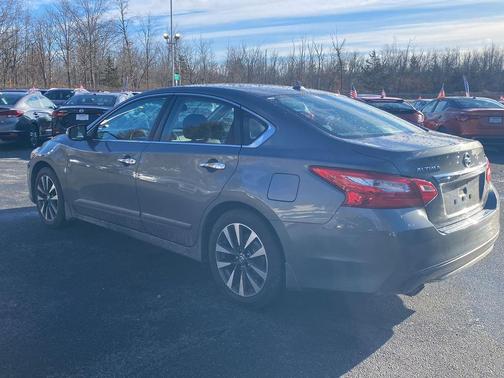 2016 Nissan Altima 2.5 SV