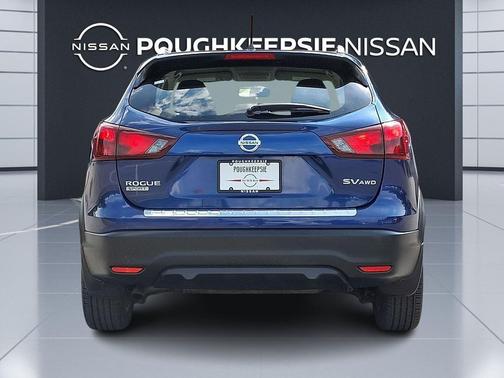 Caspian Blue 2017 Nissan Rogue Sport SV