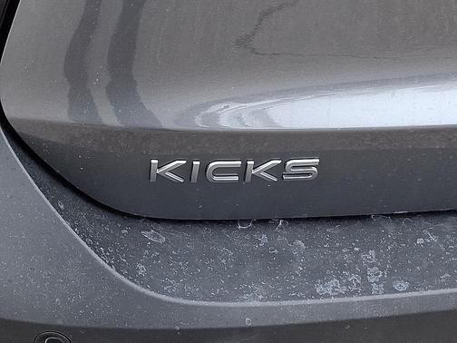 Gun Metallic 2026 Nissan Kicks S