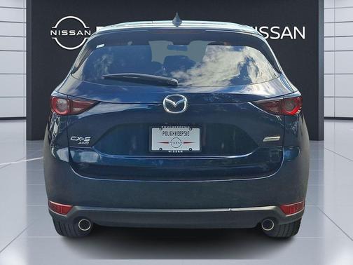 Deep Crystal Blue Mica 2018 Mazda CX-5 Touring