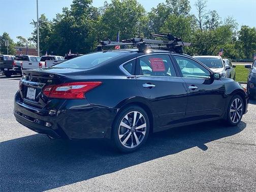 2016 Nissan Altima 2.5 SR
