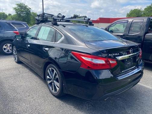 2016 Nissan Altima 2.5 SR