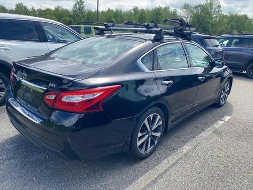 2016 Nissan Altima 2.5 SR