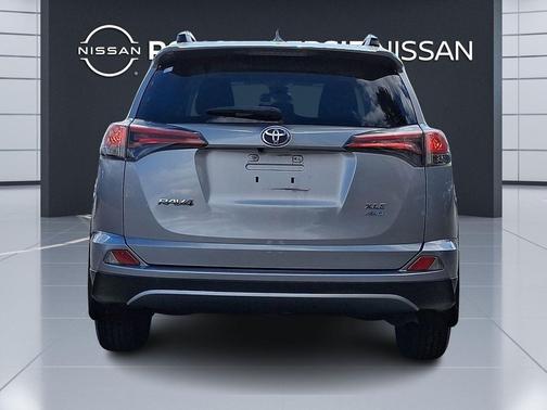 Silver Sky Metallic 2017 Toyota RAV4 XLE