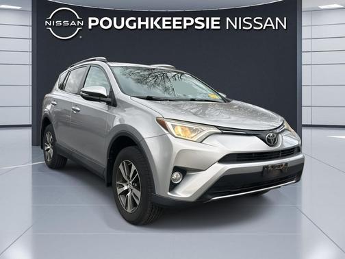 Silver Sky Metallic 2017 Toyota RAV4 XLE
