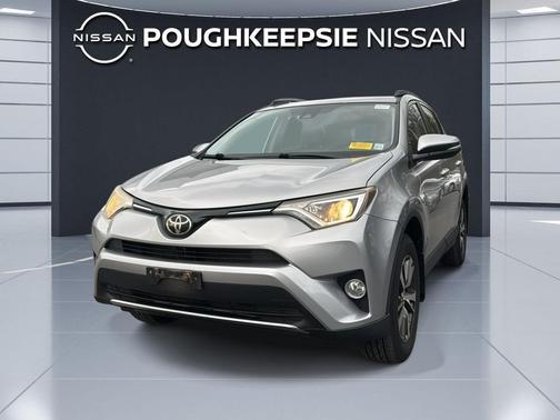 Silver Sky Metallic 2017 Toyota RAV4 XLE