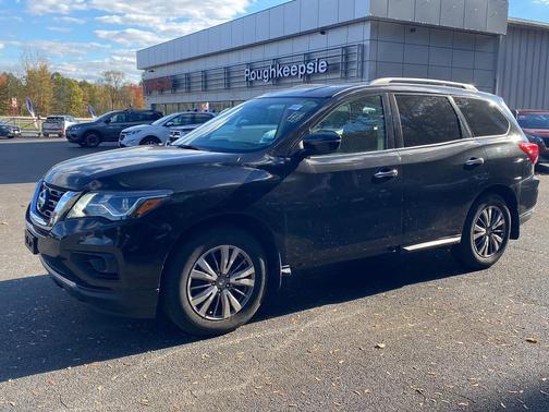 2020 Nissan Pathfinder S 4WD