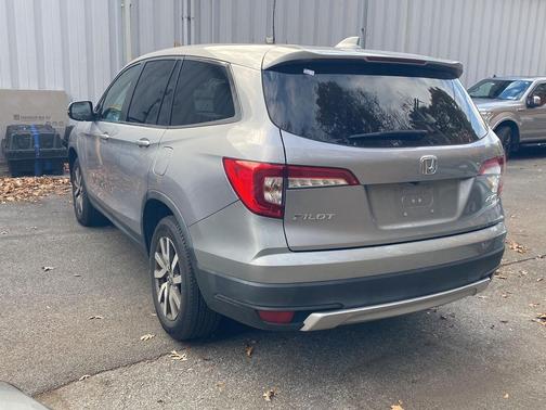 2020 Honda Pilot AWD EX