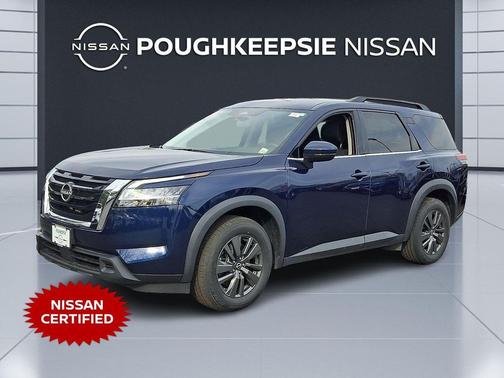 Deep Ocean Blue Pearl 2022 Nissan Pathfinder SV 4WD