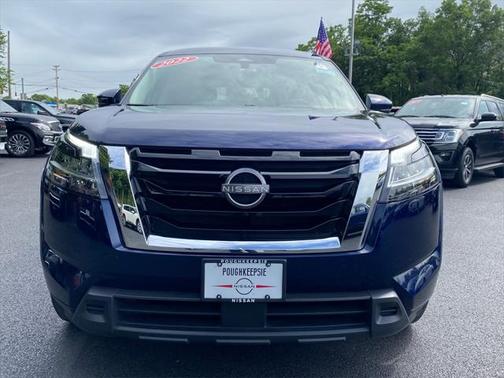 2022 Nissan Pathfinder SV 4WD