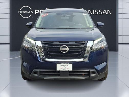 Deep Ocean Blue Pearl 2022 Nissan Pathfinder SV 4WD