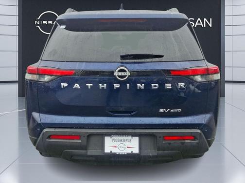 2022 Nissan Pathfinder SV 4WD