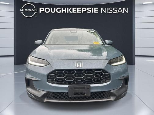 Nordic Forest Pearl 2023 Honda HR-V LX