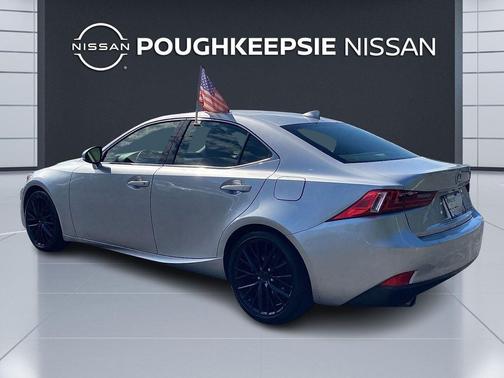 2015 Lexus IS 250 Crafted Line