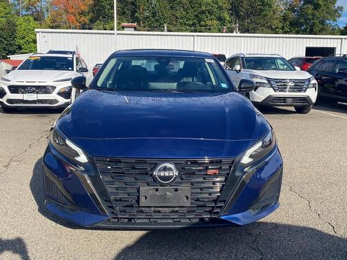 2023 Nissan Altima SR Intelligent AWD