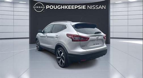 2022 Nissan Rogue Sport SL