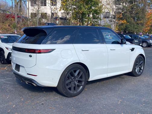 2023 Land Rover Range Rover Sport SE