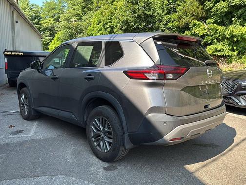 Gun Metallic 2023 Nissan Rogue S