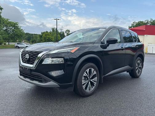 Super Black 2023 Nissan Rogue SV