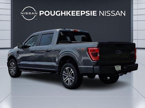 Carbonized Gray Metallic 2022 Ford F-150 XL