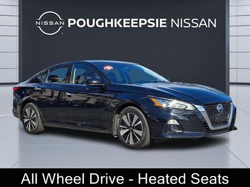 Super Black 2020 Nissan Altima 2.5 SV