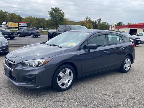 2018 Subaru Impreza 2.0i