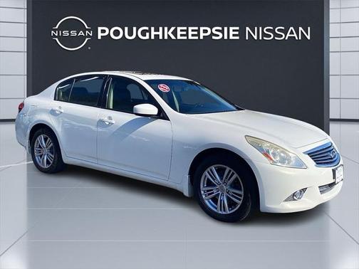 2013 INFINITI G37x Base