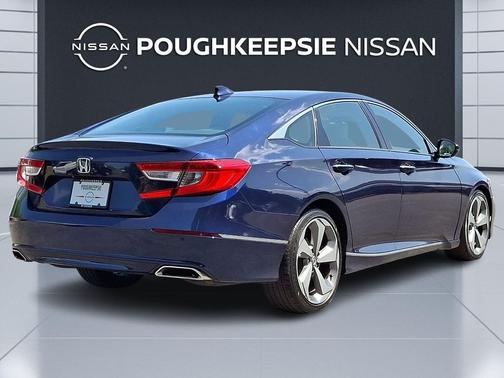 Obsidian Blue Pearl 2018 Honda Accord Touring