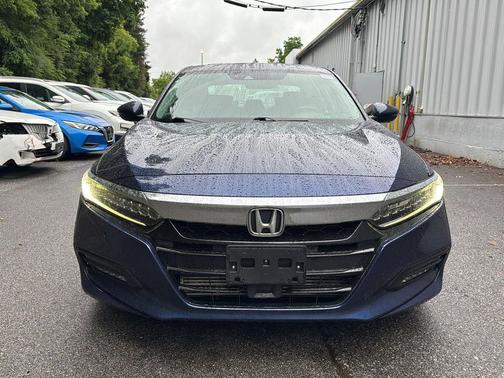 Obsidian Blue Pearl 2018 Honda Accord Touring