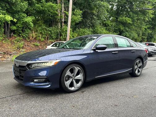 Obsidian Blue Pearl 2018 Honda Accord Touring