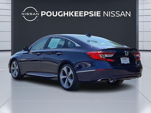Obsidian Blue Pearl 2018 Honda Accord Touring