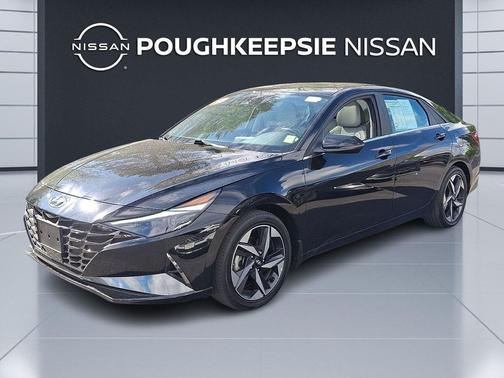 Onyx Black 2023 Hyundai ELANTRA HEV Limited