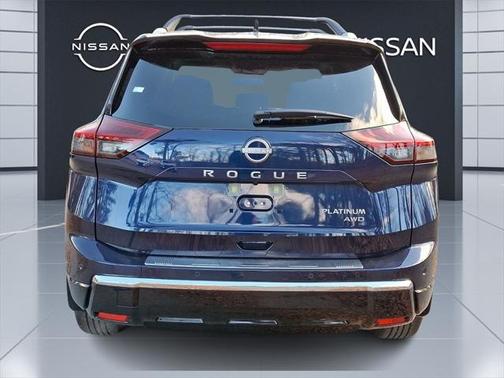 2025 Nissan Rogue Platinum