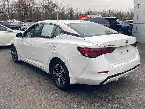 2022 Nissan Sentra SV