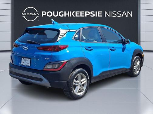Teal Isle 2022 Hyundai KONA SE
