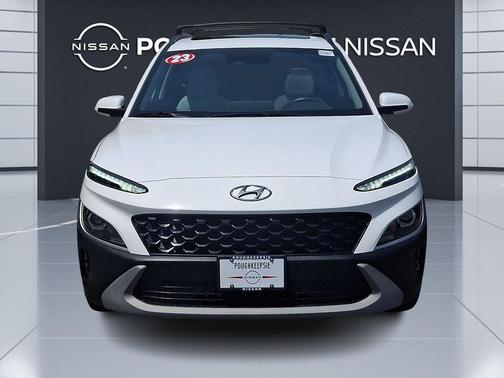 Lunar White 2023 Hyundai KONA SEL
