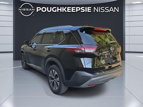 Super Black 2021 Nissan Rogue SV