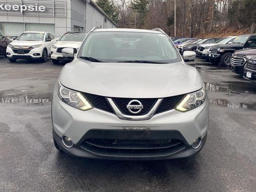 2017 Nissan Rogue Sport SV