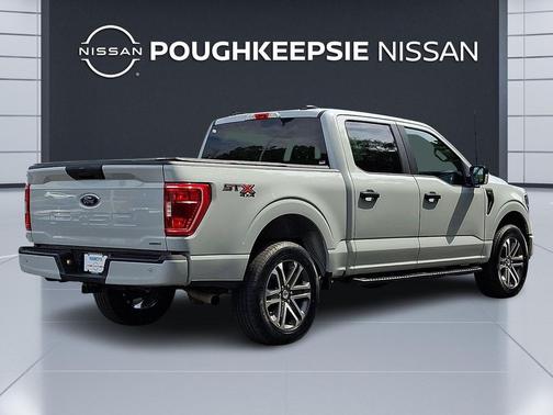 Avalanche 2023 Ford F-150 XL
