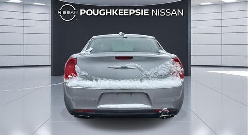 2018 Chrysler 300 Limited