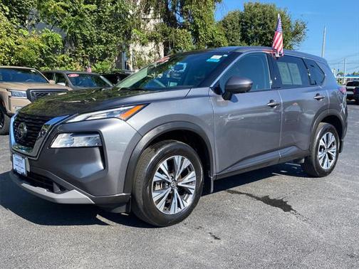 2021 Nissan Rogue SV