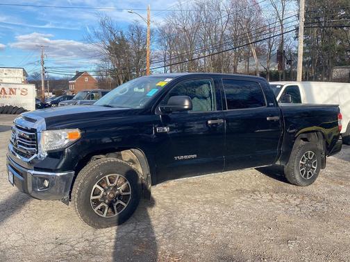 2016 Toyota Tundra SR5