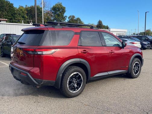 2023 Nissan Pathfinder Rock Creek 4WD