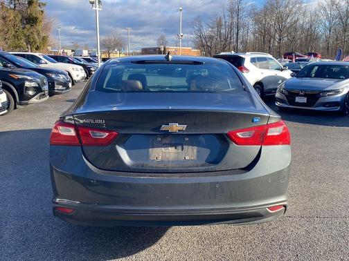 2018 Chevrolet Malibu Hybrid Base