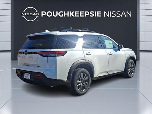 2025 Nissan Pathfinder SV 4WD