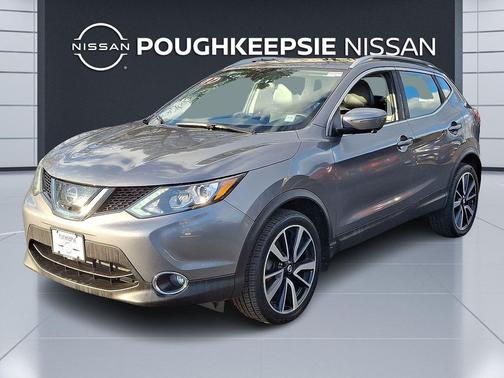 2017 Nissan Rogue Sport SL