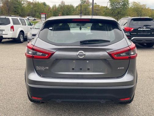 2020 Nissan Rogue Sport S